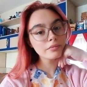Sobic, Babysitter în Roman