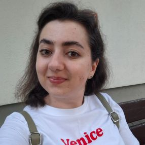 Alexandra Ioana, Babysitter în Otopeni